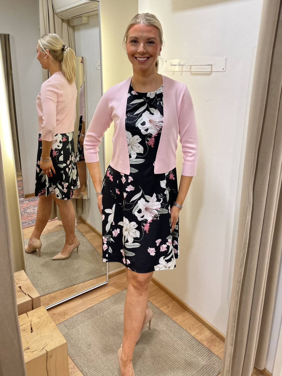 STI Mimmi neuletakki, eri värejä