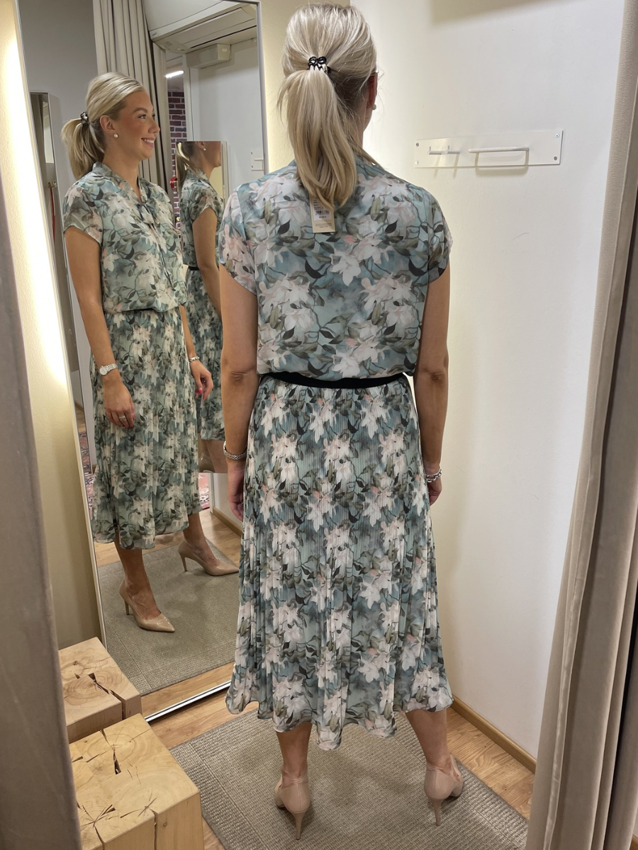 STI Hertta pliseehame, 4 väriä