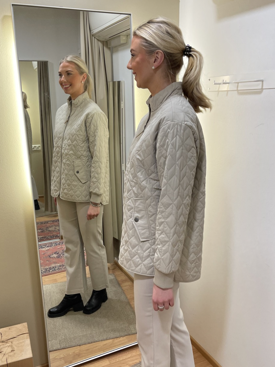 KA Leila tikkitakki, vihreä ja vaalea