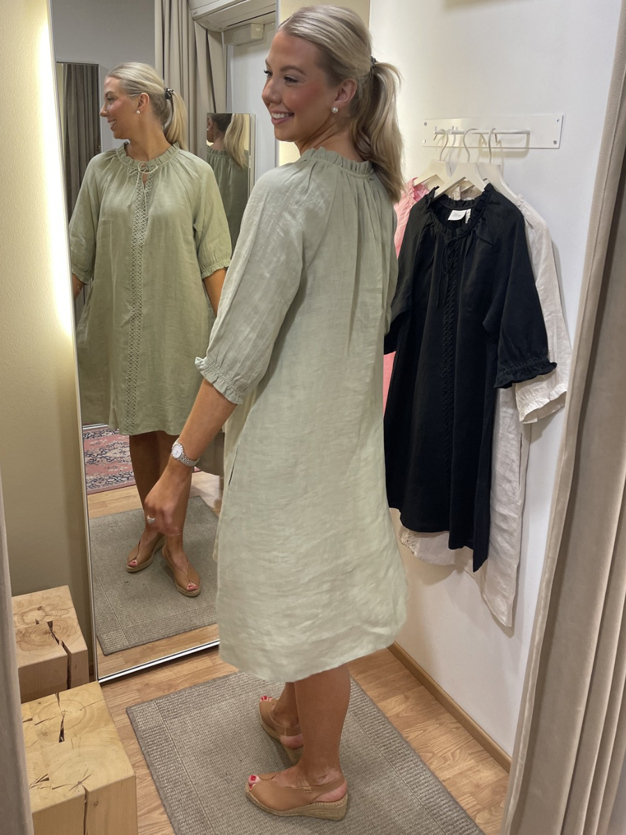Cream Bellis Lace pellavamekko , eri värejä
