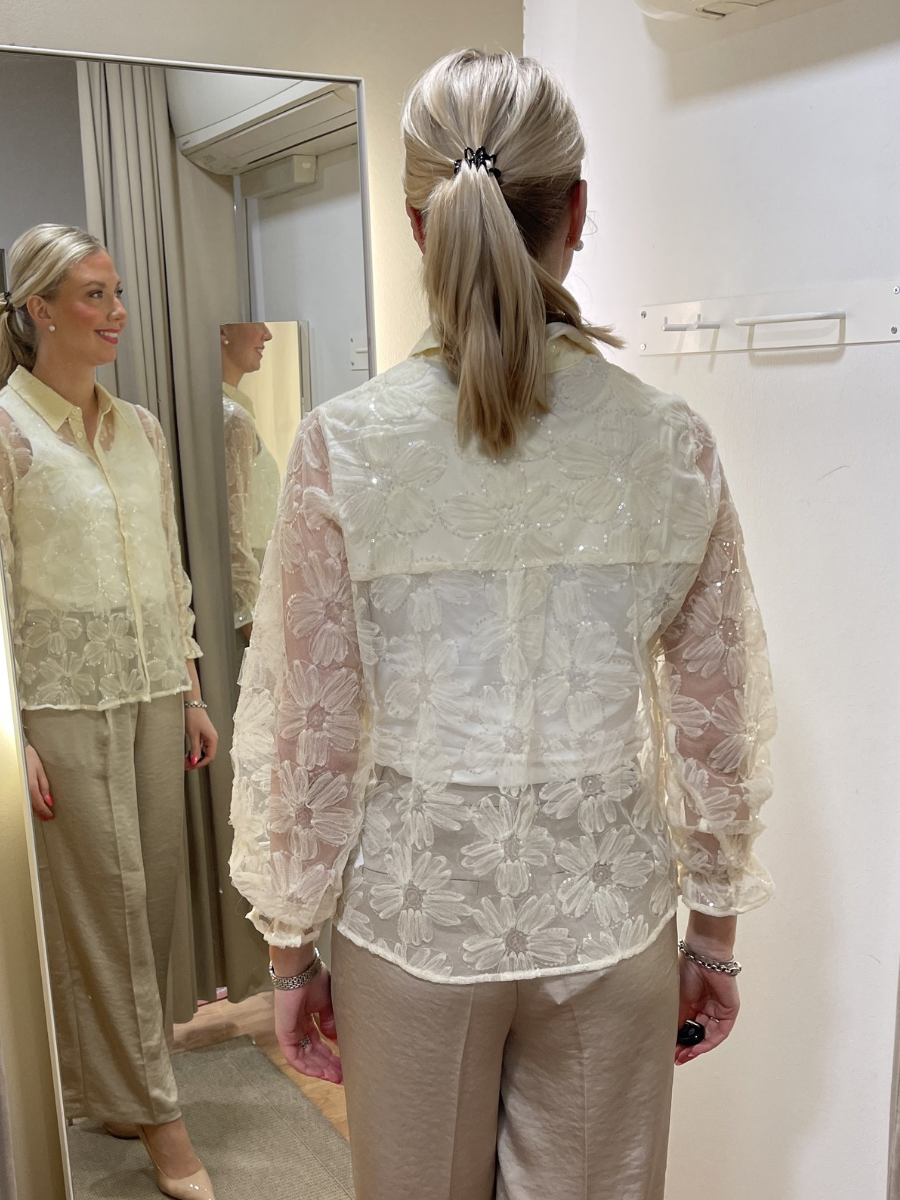 CU Mera pusero, Lemon