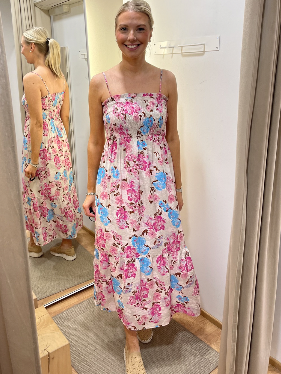 KA Haisley mekko