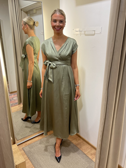 CR Loretta mekko, Oil Green