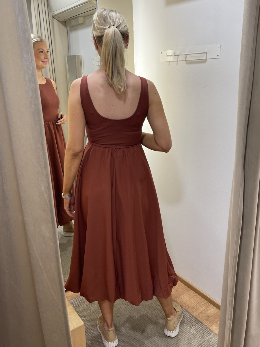 KA Kirsten mekko, kuparinpunainen