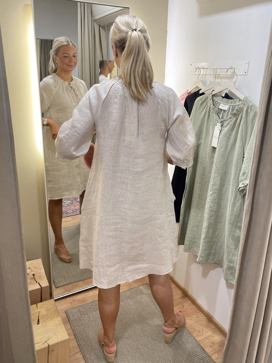 Cream Bellis Lace pellavamekko , eri värejä