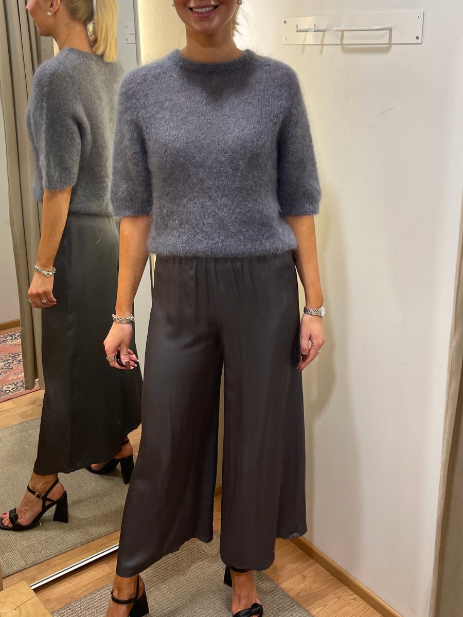 Silva satiinihousut, eri värejä