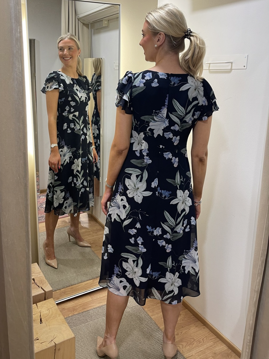 STI Jane juhlamekko, 2 väriä