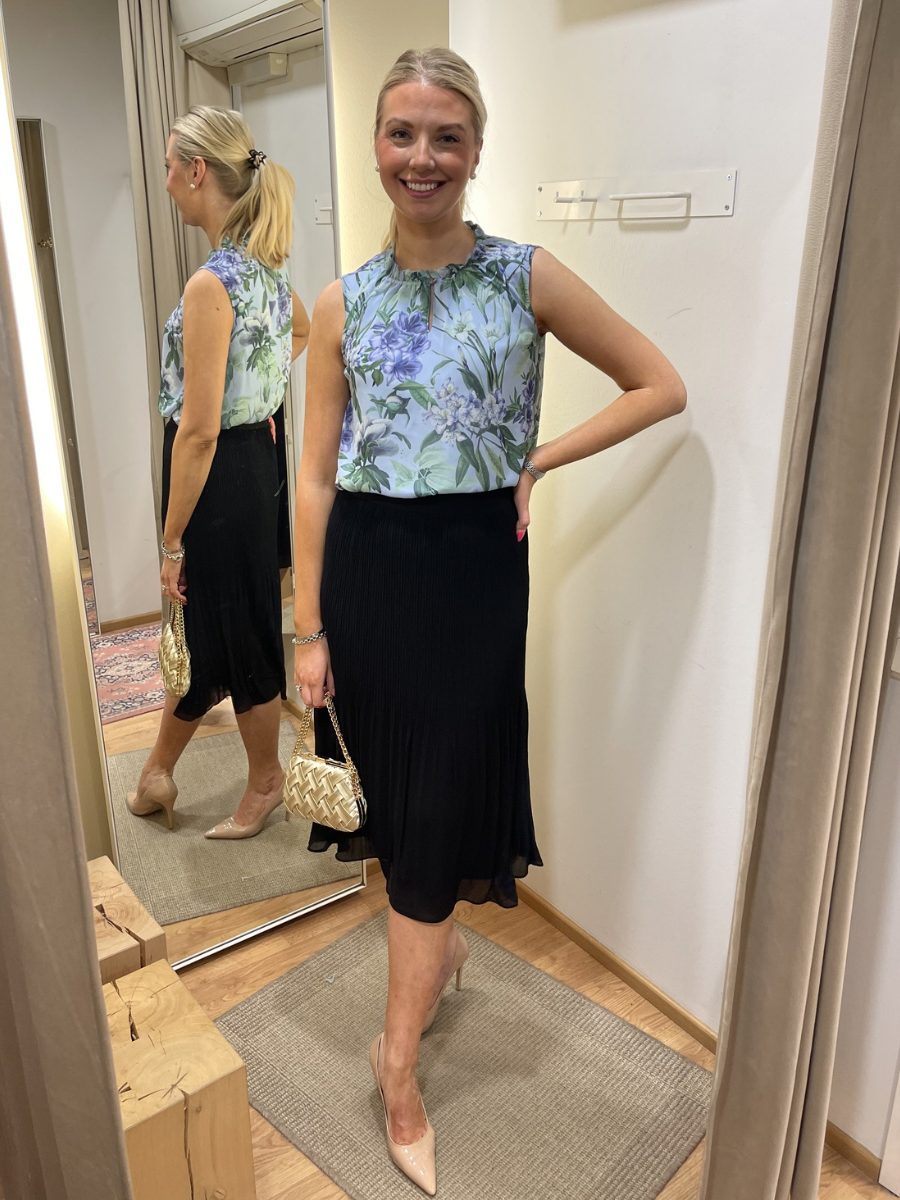 STI Hertta pliseehame, 4 väriä