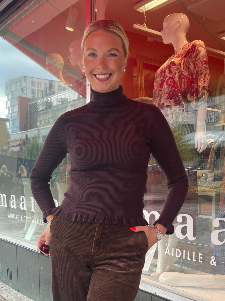 Dela Knit neulepoolopusero, eri värejä