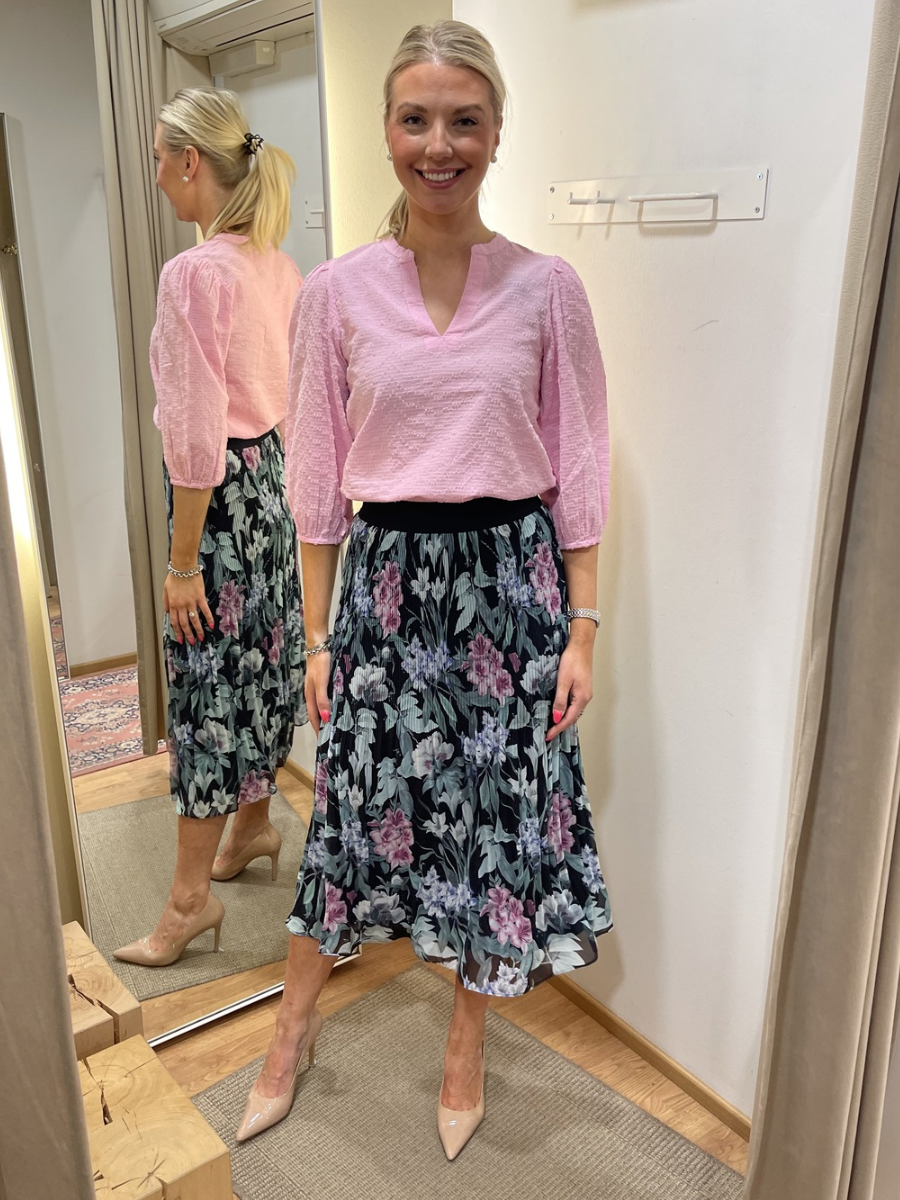 STI Hertta pliseehame, 4 väriä