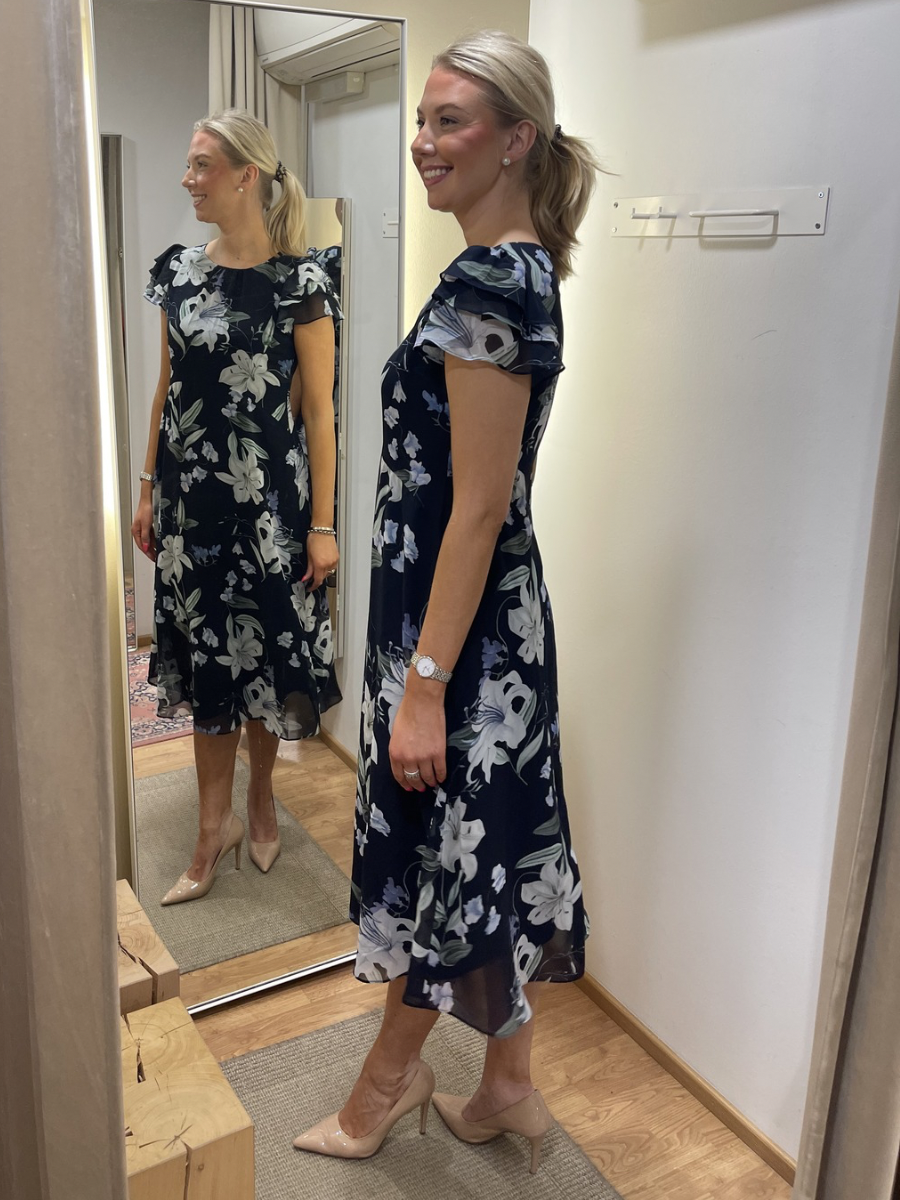 STI Jane juhlamekko, 2 väriä