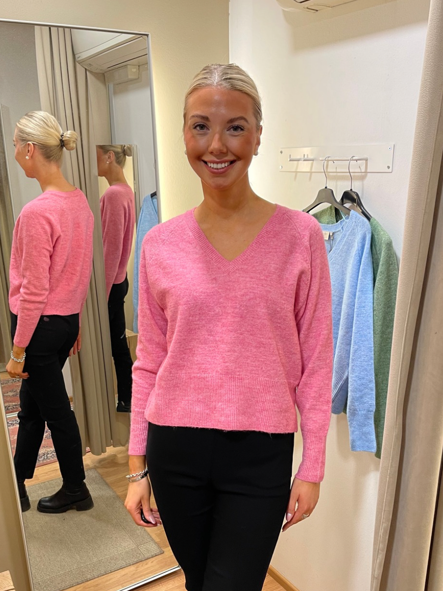 KA Niel neulepusero, V-kaulus pre spring