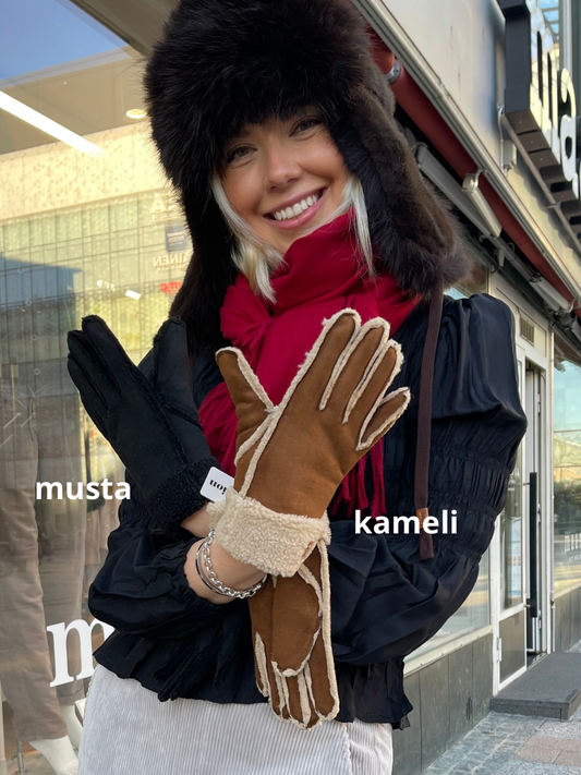 Teddyhanskat, eri värejä