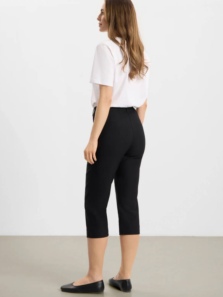 Laurie Taylor Regular Capri 100565