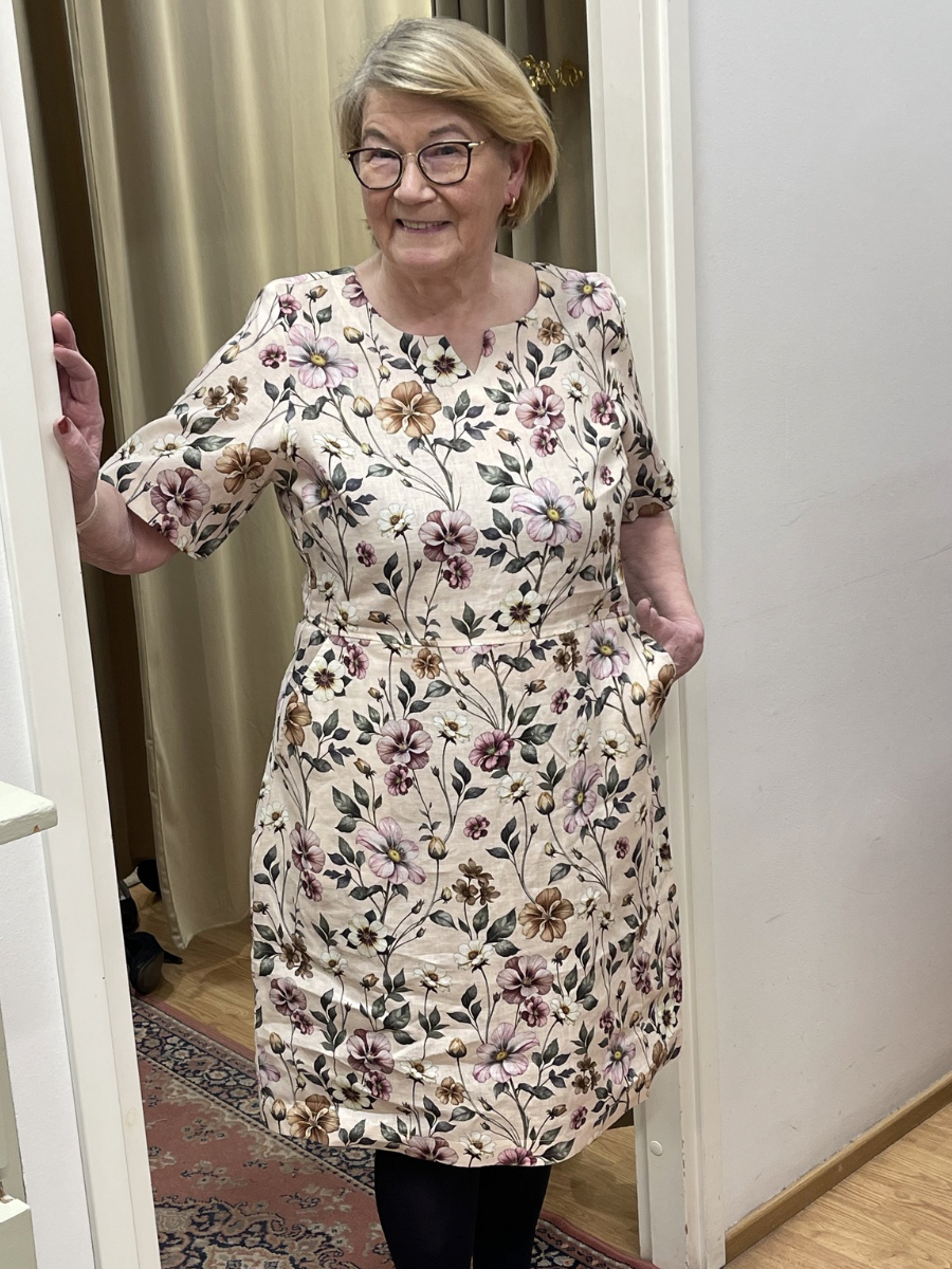 STI Carenne pellavamekko, 2 väriä