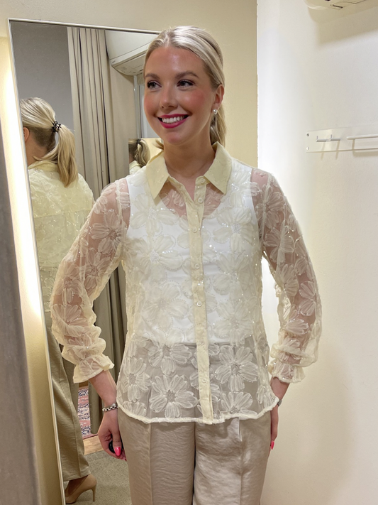 CU Mera pusero, Lemon