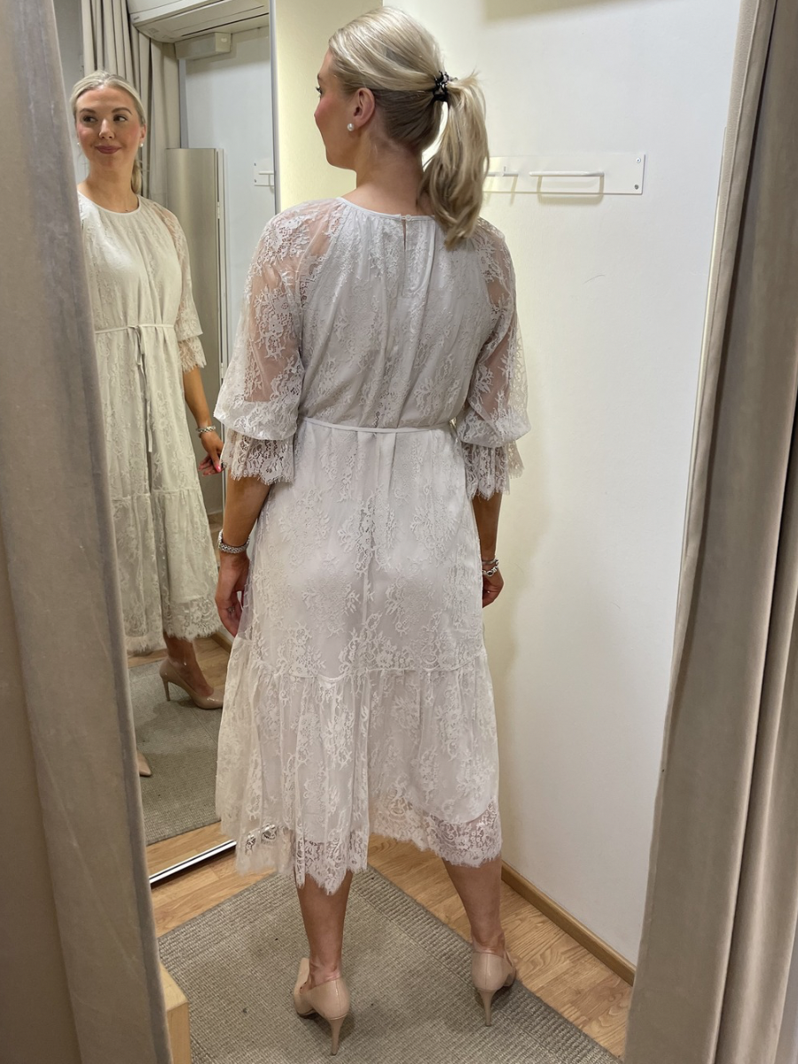 Kaffe Amelie Lace pitsimekko, Moonbeam