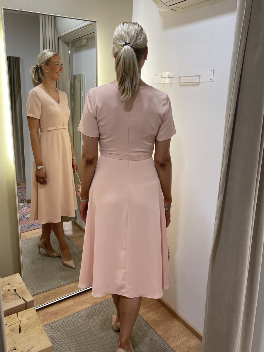 Eleria Cortes mekko 126661, vaaleanpunainen ja tummansininen