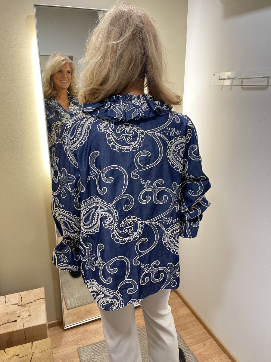 Isabella denimpaita kirjailtu, röyhelöllä