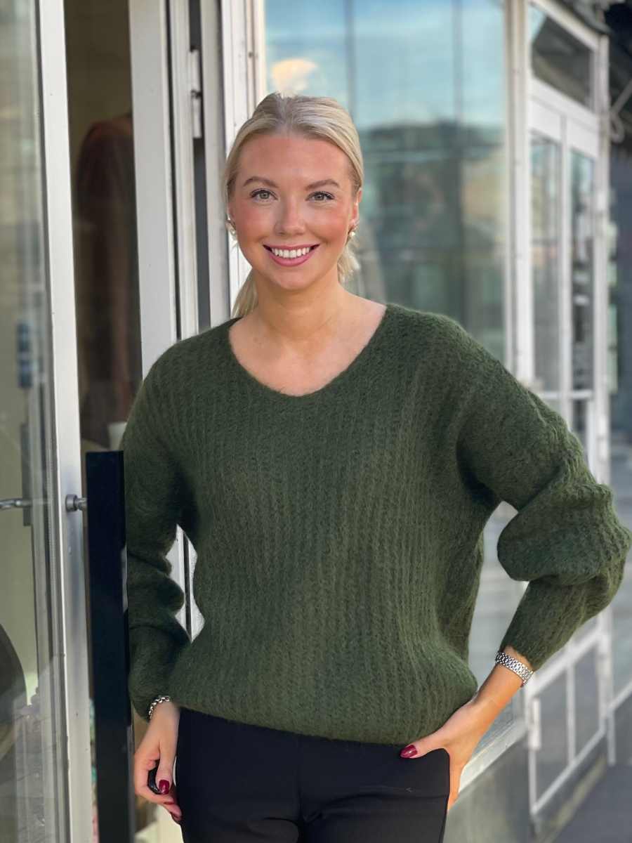 Halla neulepusero oversize, eri värejä