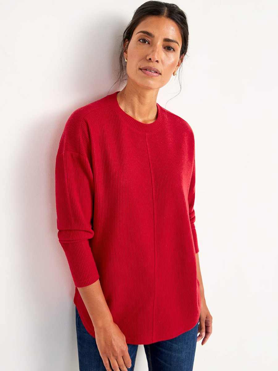 Pehmopusero, eri värejä