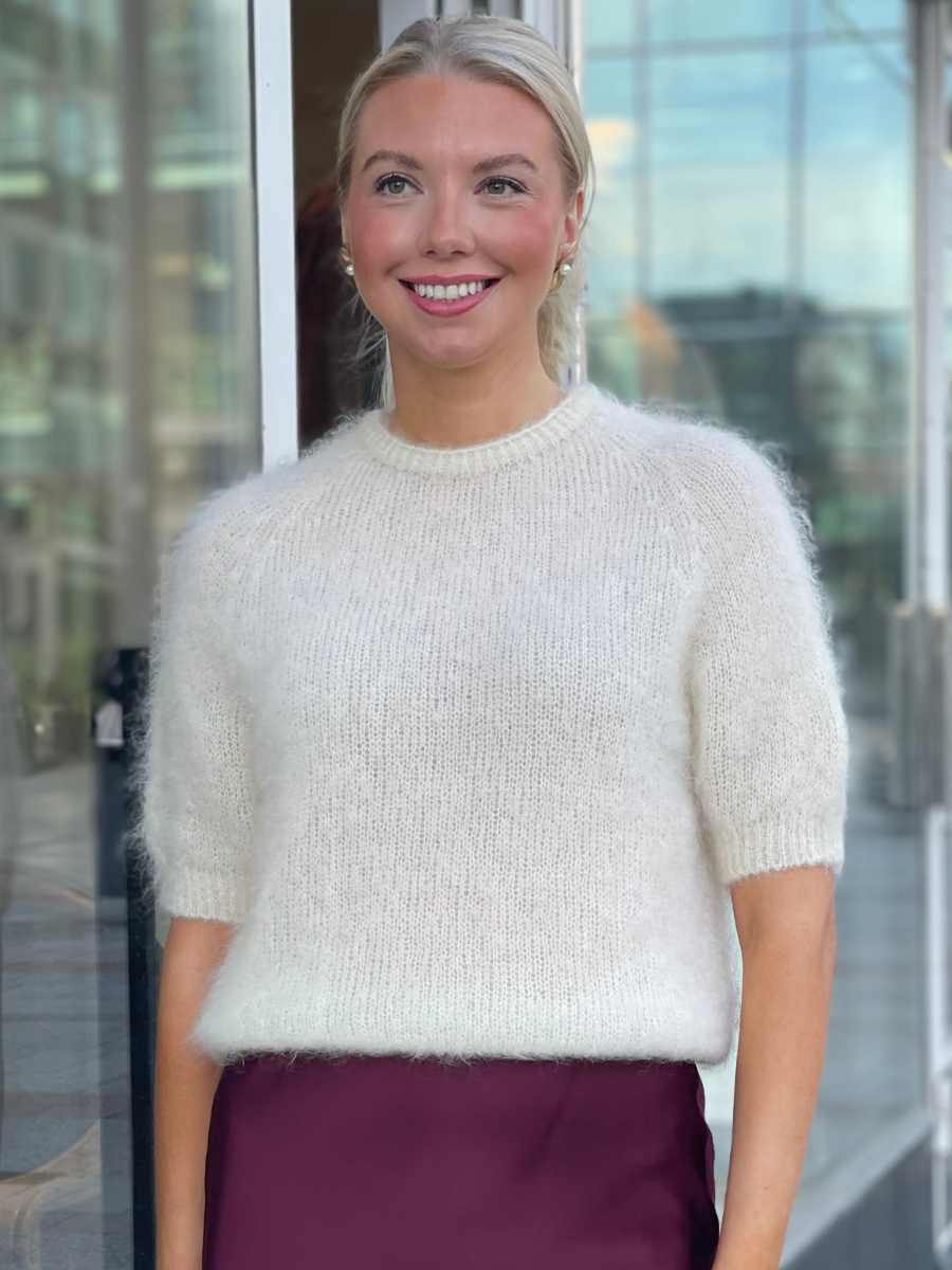 Syli mohairneule, lyhythihainen