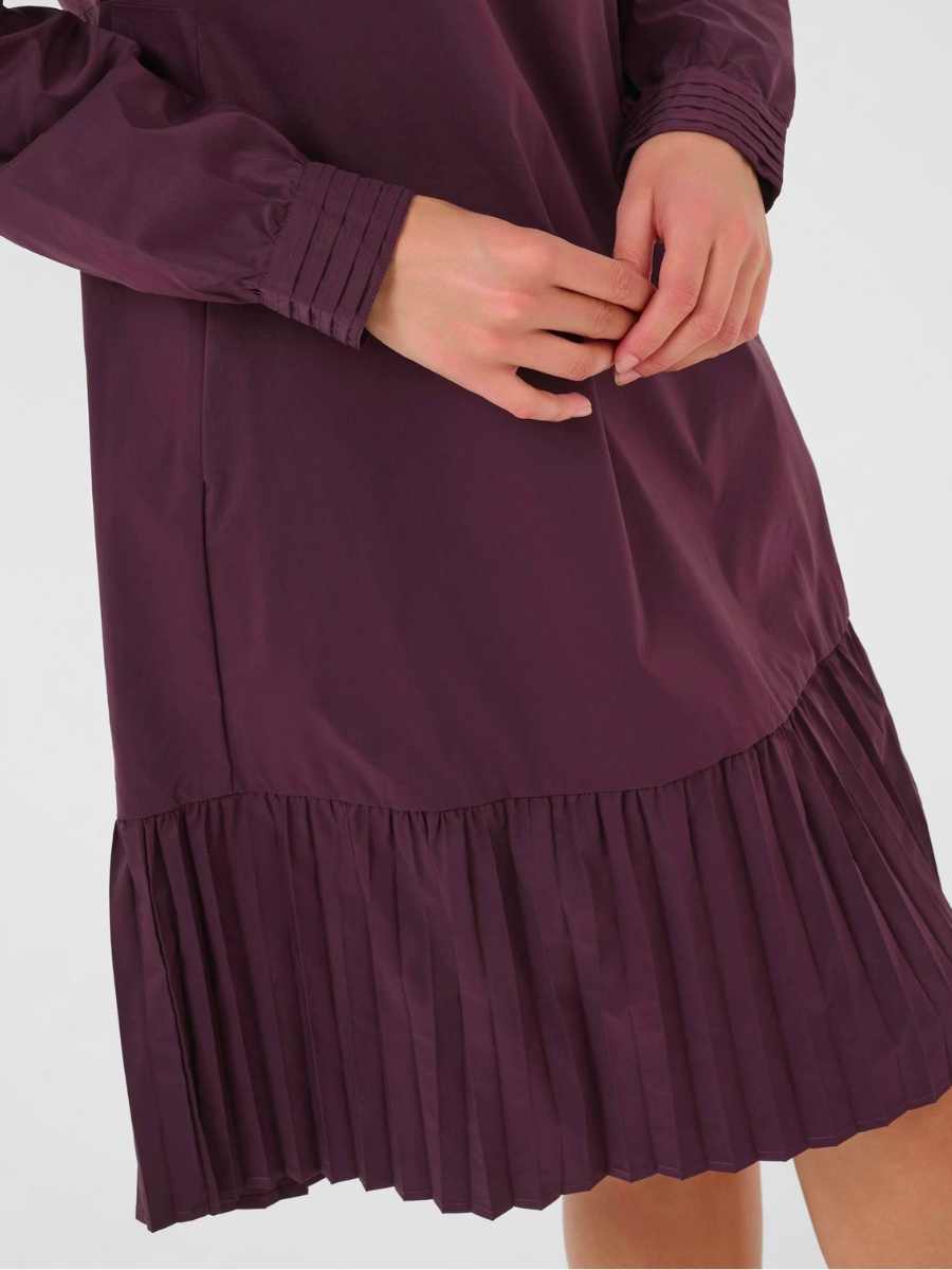 Culture Beate Antoinett mekko, musta, viininpunainen ja vihreä