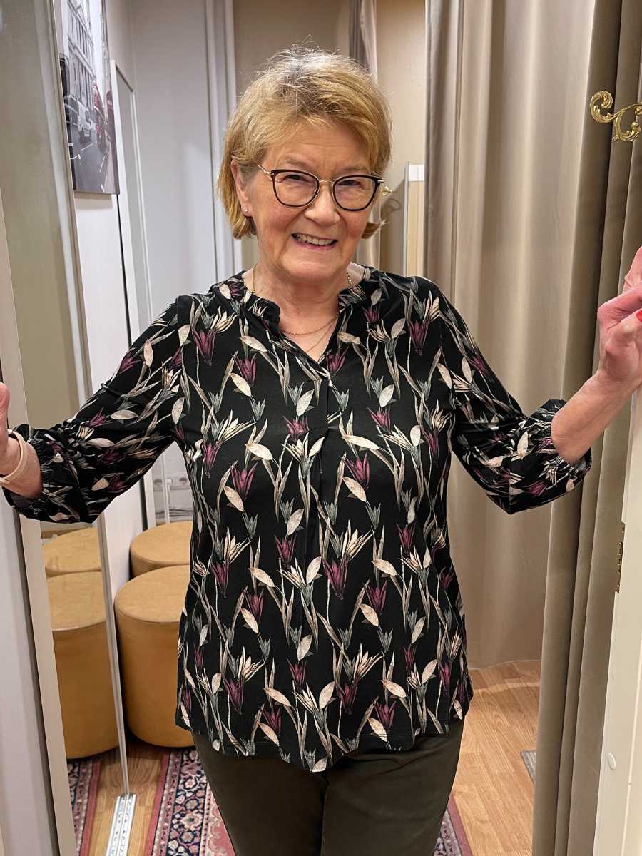 STI Sida trikoopusero, musta ja sininen