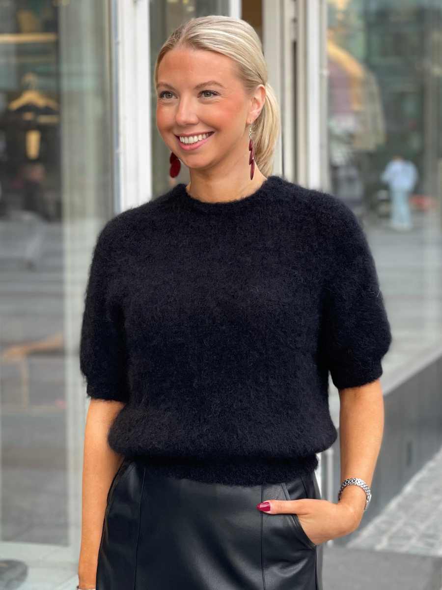 Syli mohairneule, lyhythihainen